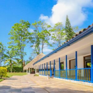 Hospedaje en Hotel Campestre Pueblo Tapao